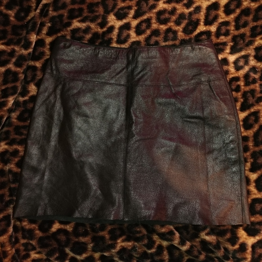 Sexy Vintage Wilson's leather Maxima mini skirt!